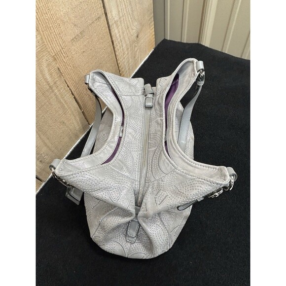 Coach Madison Maggie Stitched Gray Metallic Leather Bag No. F1126-18766 - Picture 4 of 16